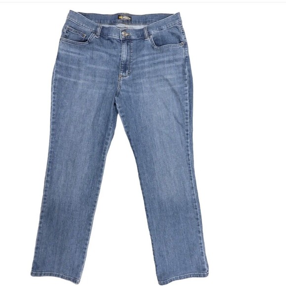 Lee Denim - Lee womens relaxed fit straight jeans size 12 SHORT stretch BLUE wash